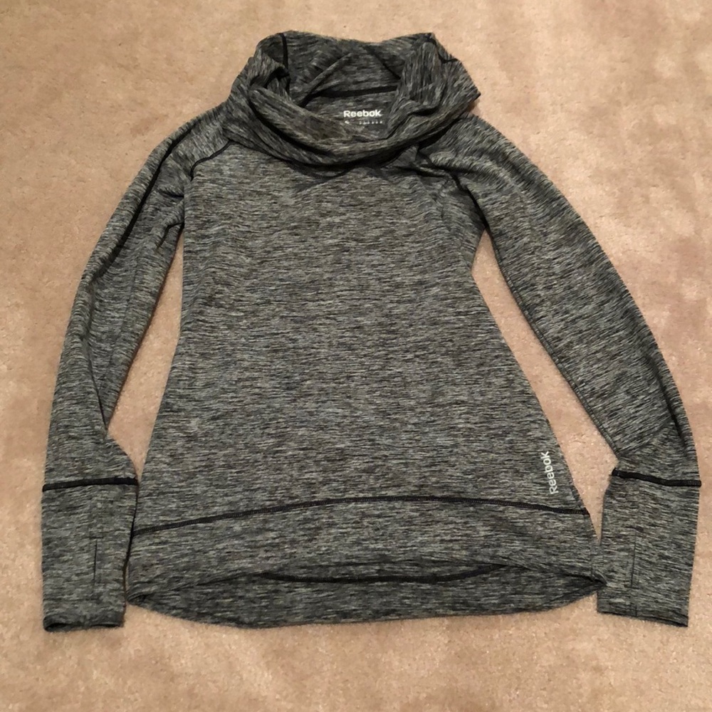 Reebok pullover